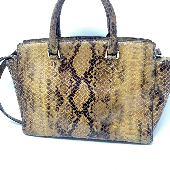 Michael Kors Snake Embossed Selma Tote and Snake Embossed Fulton Wallet. EUC. - Picture 6 of 16